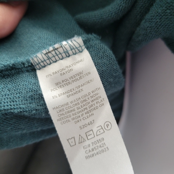 Loft Women's XS Teal Blue Green Long Sleeve Shirt Button Front Knot V-neck Top - Picture 7 of 8